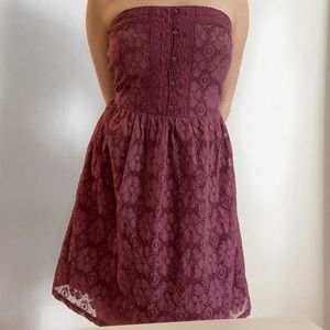 maroon strapless dress